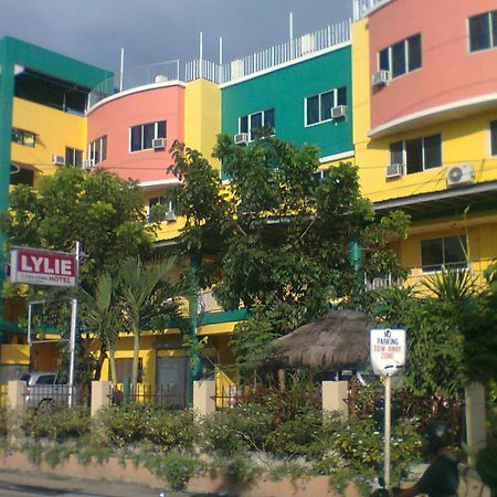 Lylie Hotel Cebu Extérieur photo