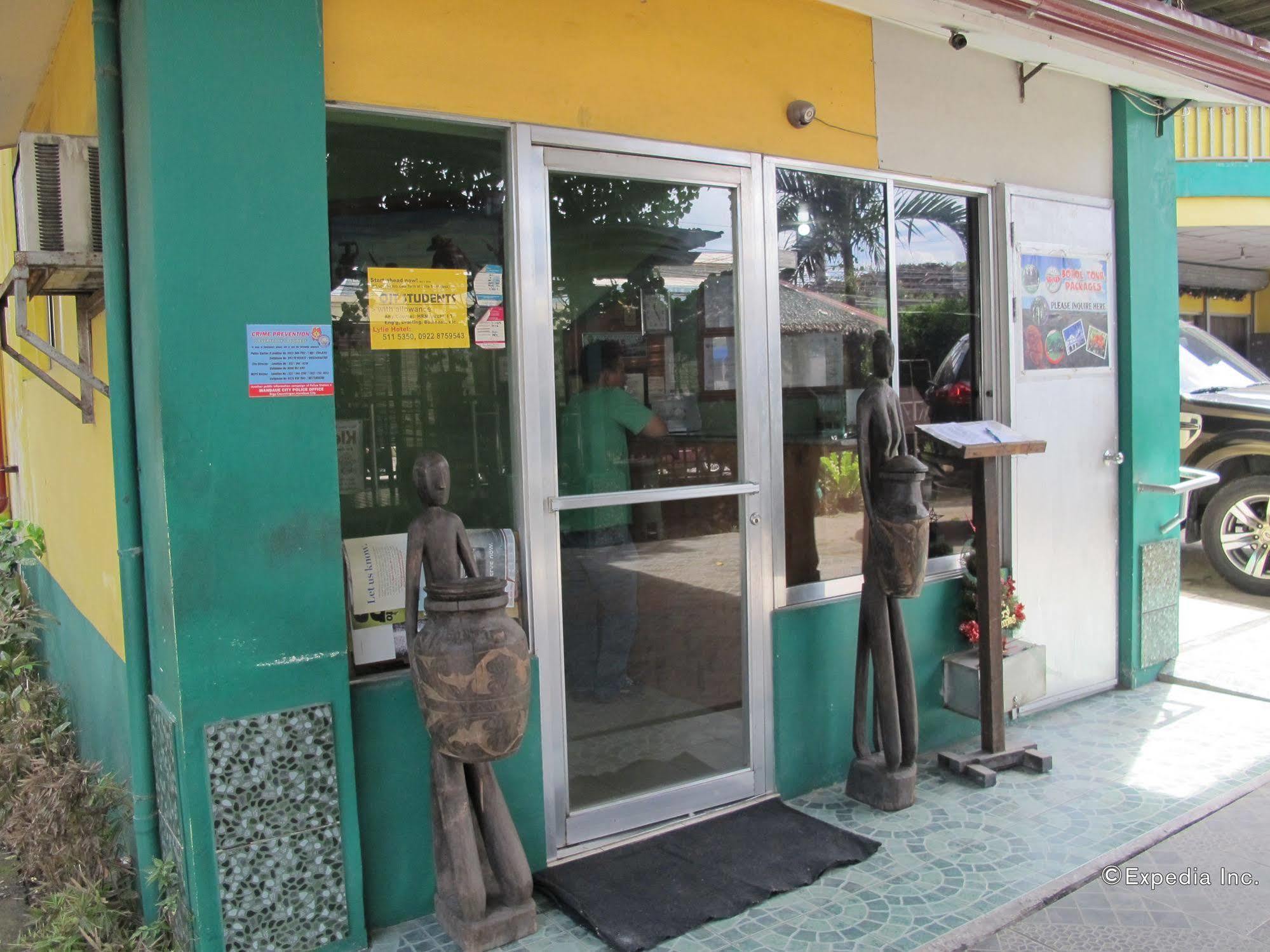 Lylie Hotel Cebu Extérieur photo