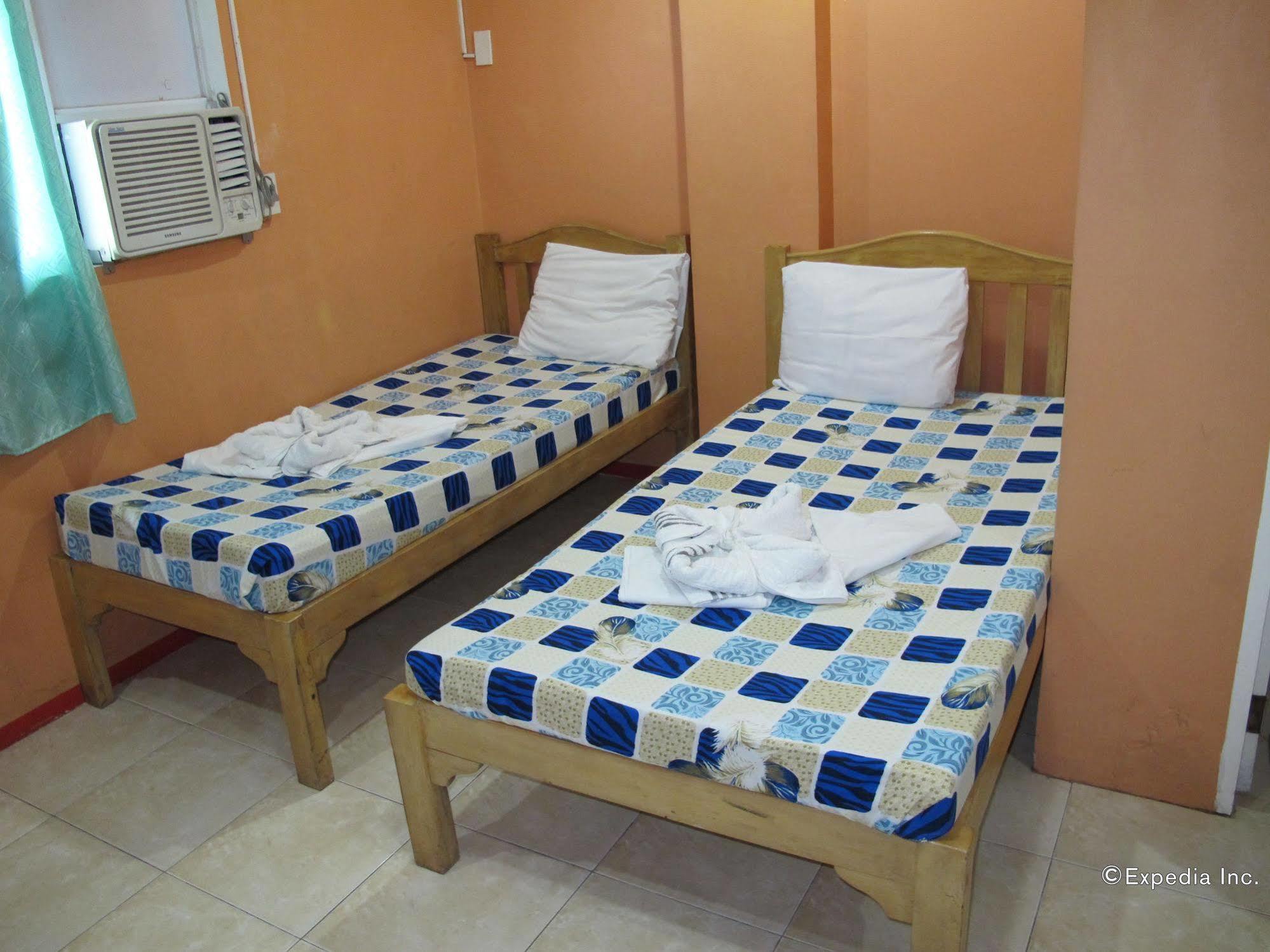 Lylie Hotel Cebu Extérieur photo
