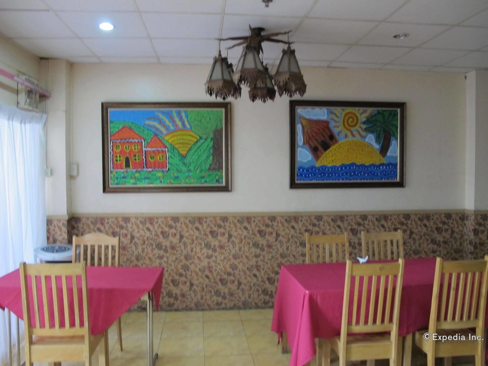 Lylie Hotel Cebu Extérieur photo